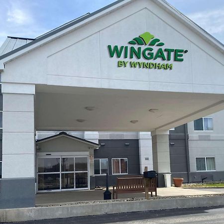 Wingate By Wyndham Uniontown Hotel Bagian luar foto