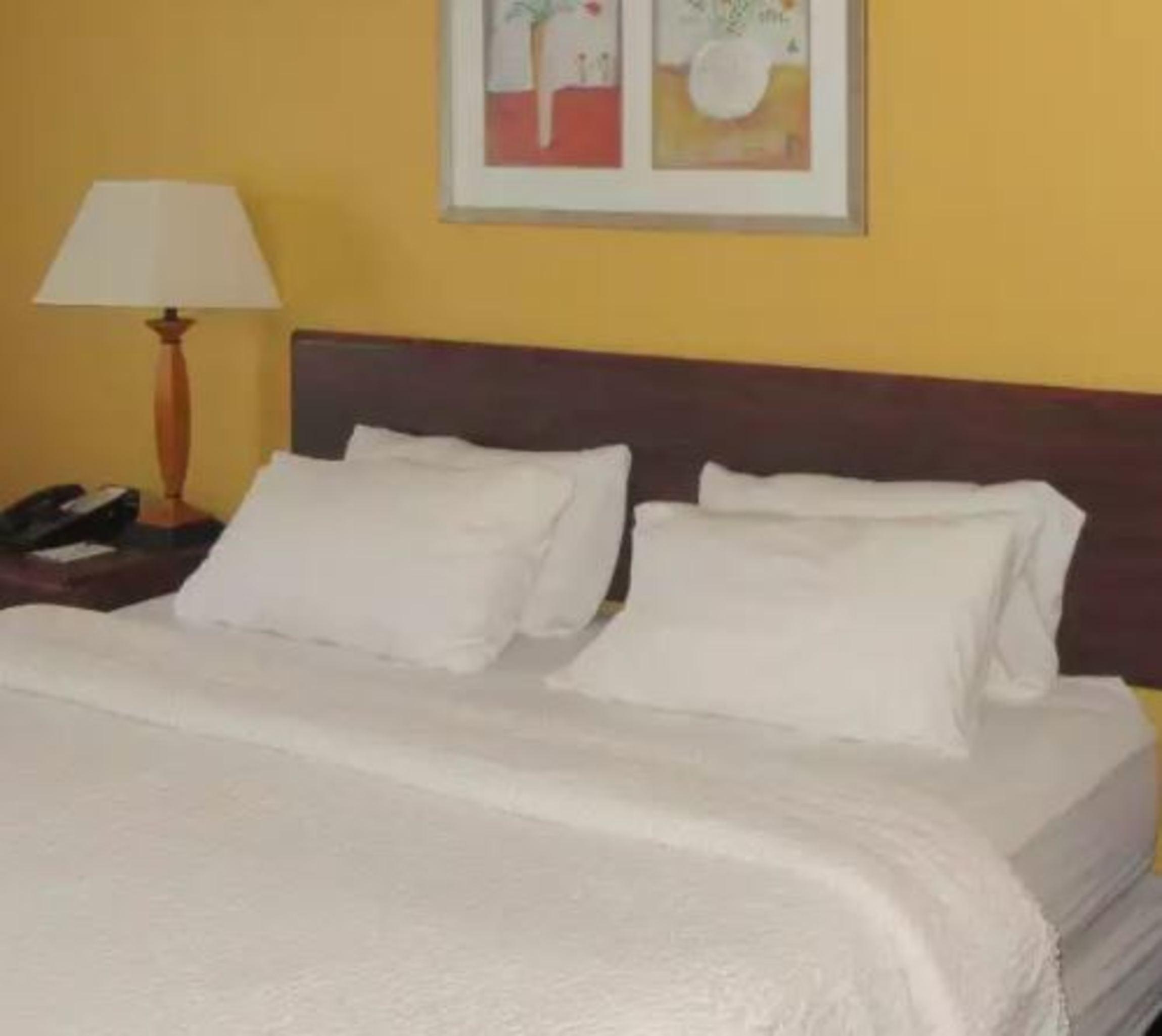 Wingate By Wyndham Uniontown Hotel Bagian luar foto