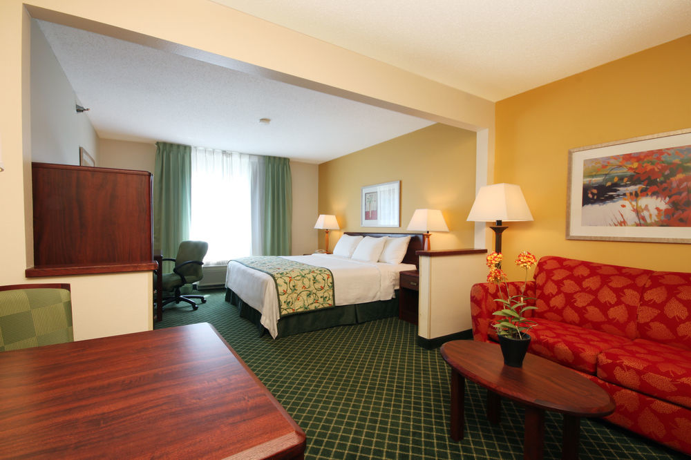 Wingate By Wyndham Uniontown Hotel Bagian luar foto